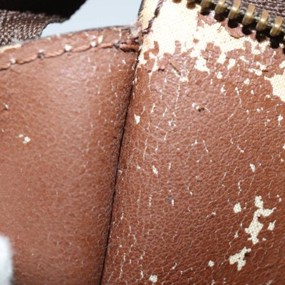 LOUIS VUITTON Monogram Poche Toilette 26 Pouch - Picture 12 of 16